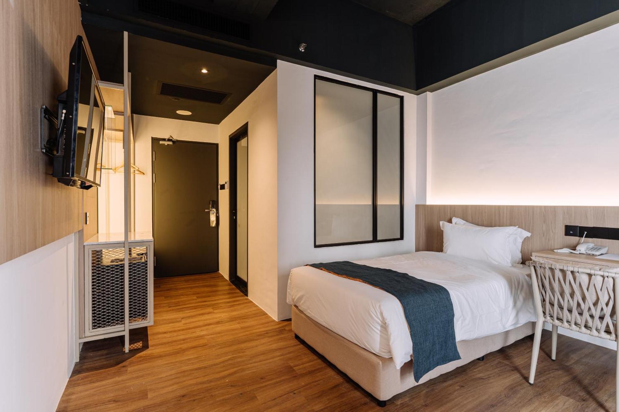 Impiana By Roxy Hotel Kuching Extérieur photo