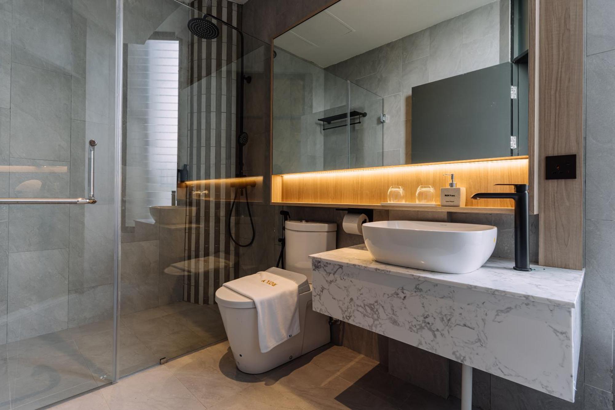 Impiana By Roxy Hotel Kuching Extérieur photo